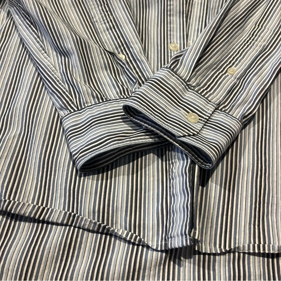 Men’s MICHAEL Michael Kors size medium blue striped button up long sleeve shirt - Picture 4 of 5